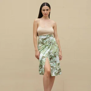 Falda Envolvente