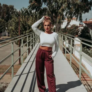 Pantalón chándal burdeos