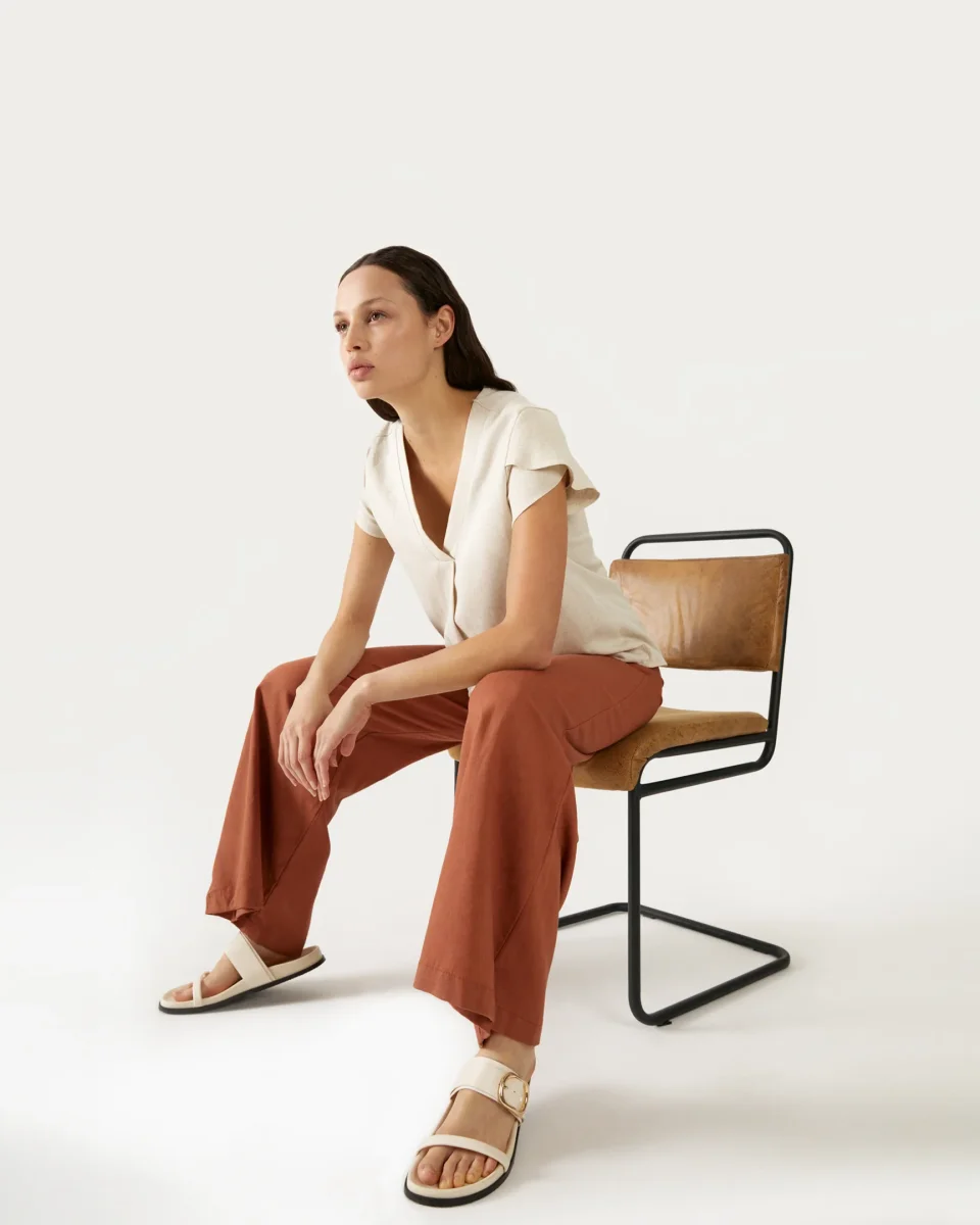Pantalon con lino corte recto Sahara - Imagen 6